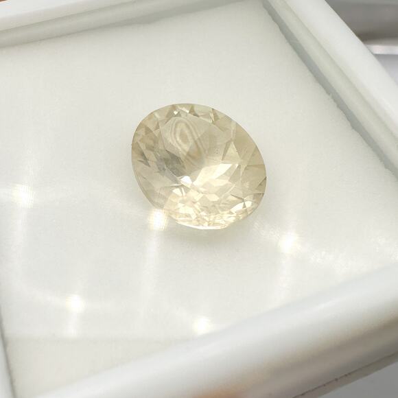 Mexican Bytownite Oval 3.5ct 12x10mm Original Box Sealed Gold Yellow Champaign - Picture 5 of 13